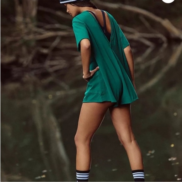 Free People movement Hot Shot Tee Romper, S green oversized - Picture 5 of 11